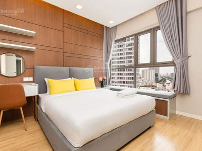 Phan Huy Ich Street, Vietnam Phan Huy Ich Street, Vietnam