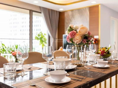 Phan Huy Ich Street, Vietnam Phan Huy Ich Street, Vietnam