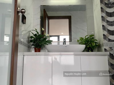 Dreamland Bonanza, Vietnam Dreamland Bonanza, Vietnam