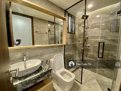 The Peak, Vietnam The Peak, Vietnam