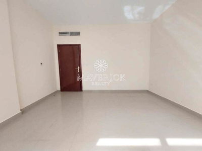 Al Khan Lagoon Tower, United Arab Emirates  Al Khan Lagoon Tower, United Arab Emirates