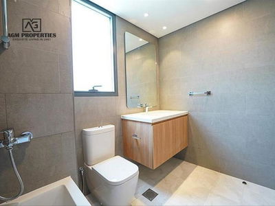 La Rosa 4, United Arab Emirates  La Rosa 4, United Arab Emirates