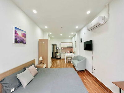 Nguyen Gia Tri Street, Vietnam Nguyen Gia Tri Street, Vietnam