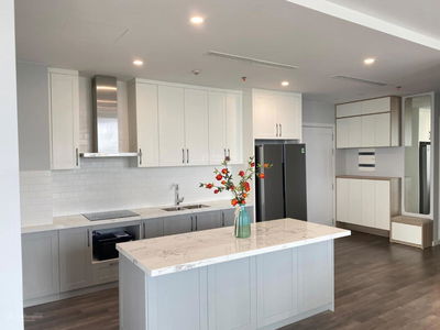 The Nine, Vietnam The Nine, Vietnam