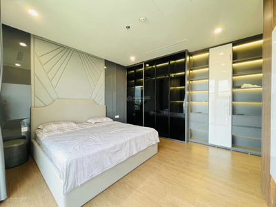 Dreamland Bonanza, Vietnam Dreamland Bonanza, Vietnam