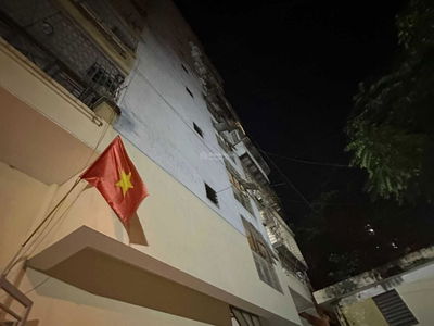 Xuan La Street, Vietnam Xuan La Street, Vietnam