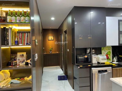 Compass One, Vietnam Compass One, Vietnam