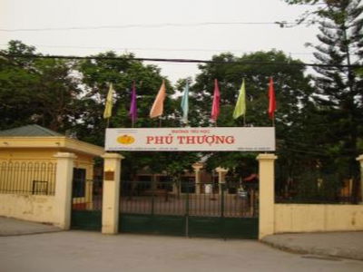 Tay Ho River View, Vietnam Tay Ho River View, Vietnam