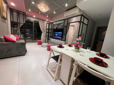 Sunrise City, Vietnam  Sunrise City, Vietnam