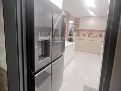 Trung Kinh Street, Vietnam Trung Kinh Street, Vietnam