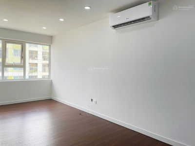 Ho Guom Plaza, Vietnam Ho Guom Plaza, Vietnam