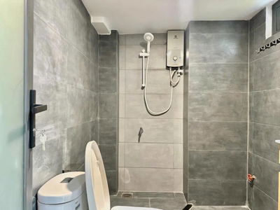 Gehäuse In Nha Be, Vietnam Gehäuse In Nha Be, Vietnam