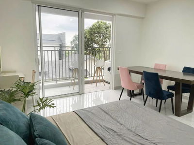 Sunrise Riverside, Vietnam Sunrise Riverside, Vietnam