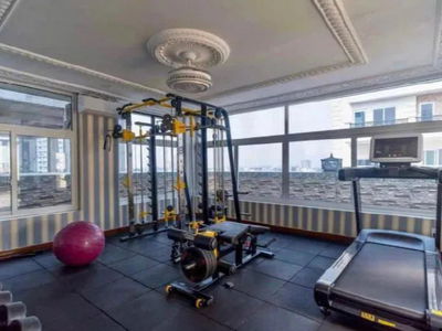 Gehäuse In Ho Chi Minh City, Vietnam Gehäuse In Ho Chi Minh City, Vietnam