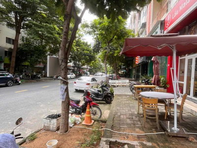 Gehäuse In Nha Be, Vietnam Gehäuse In Nha Be, Vietnam