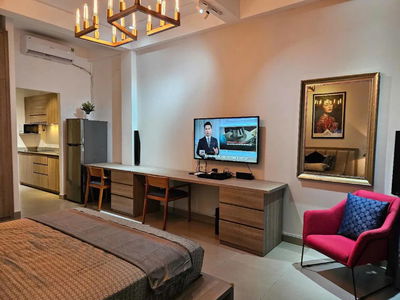 Gehäuse In Nha Be, Vietnam  Gehäuse In Nha Be, Vietnam