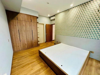 Ascentia, Vietnam Ascentia, Vietnam