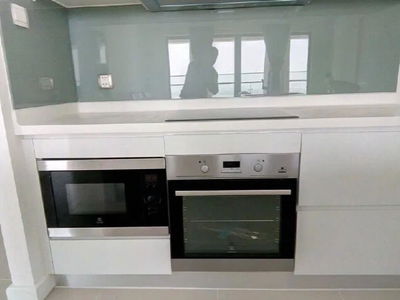 Gateway, Vietnam Gateway, Vietnam