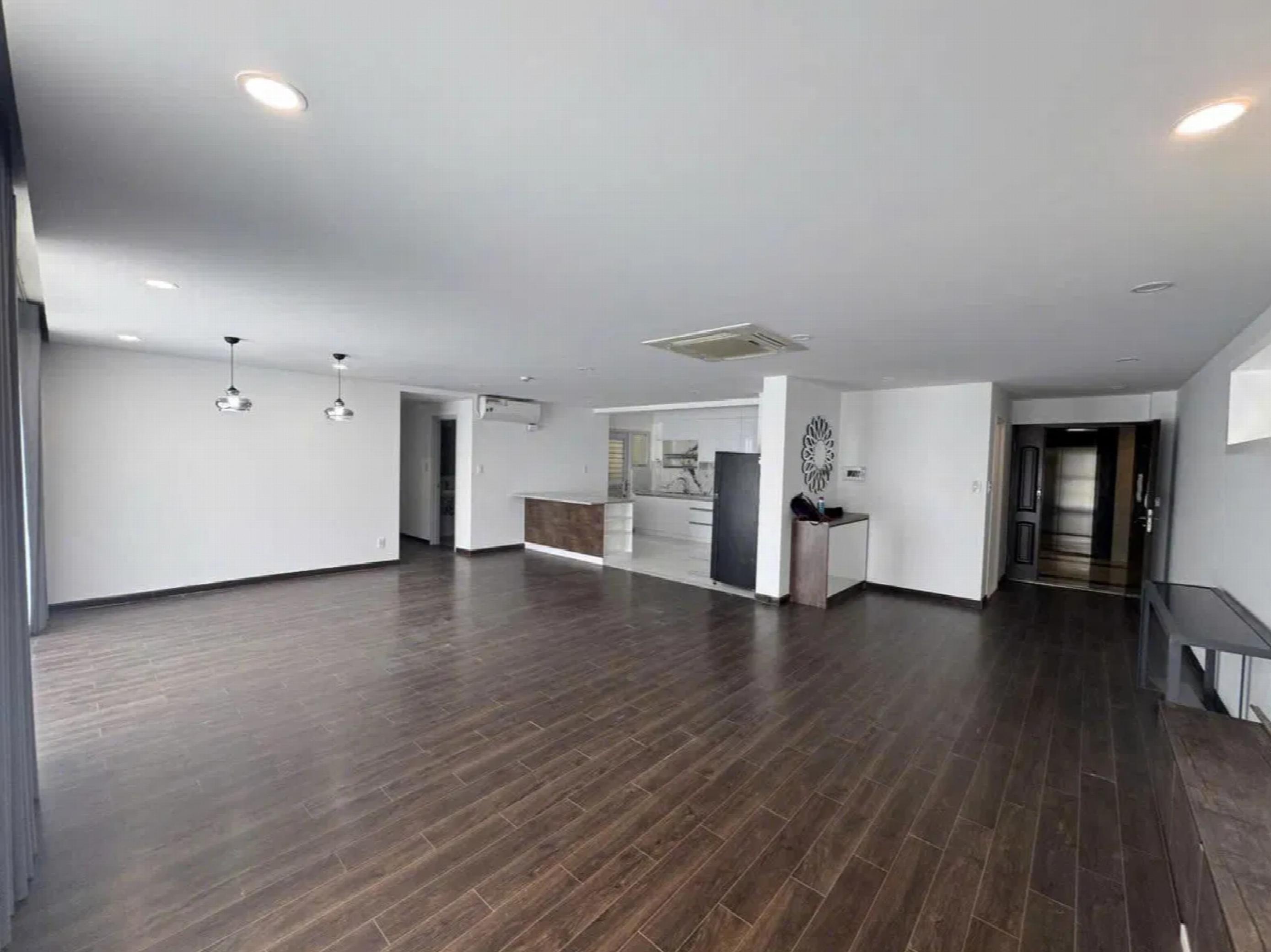 Happy Valley, Vietnam Happy Valley, Vietnam