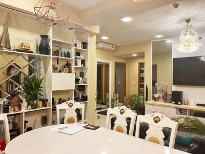 Sunrise City, Vietnam Sunrise City, Vietnam