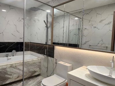 Sunwah Pearl, Vietnam  Sunwah Pearl, Vietnam