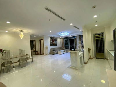 Vinhomes Central Park, Vietnam  Vinhomes Central Park, Vietnam