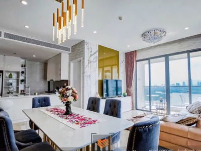 Diamond Island, Vietnam Diamond Island, Vietnam