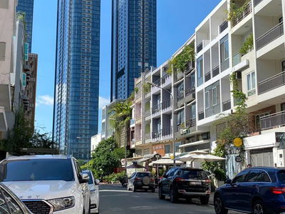 Housing in Ho Chi Minh City, Vietnam Housing in Ho Chi Minh City, Vietnam