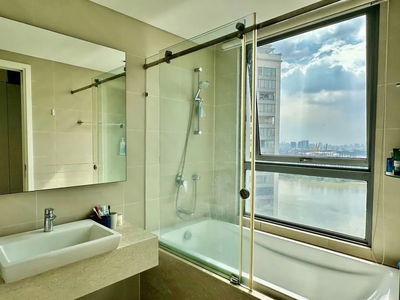 Diamond Island, Vietnam Diamond Island, Vietnam