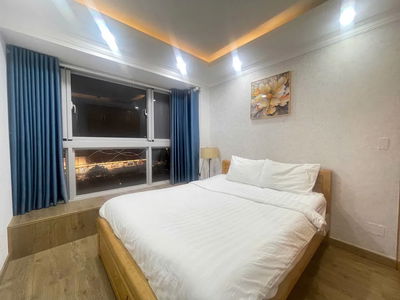 Scenic Valley, Vietnam  Scenic Valley, Vietnam