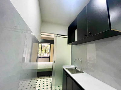 Housing in Ho Chi Minh City, Vietnam  Housing in Ho Chi Minh City, Vietnam