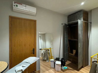 Gehäuse In Hanoi, Vietnam  Gehäuse In Hanoi, Vietnam