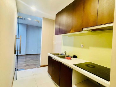 The Golden Palm Le Van Luong, Vietnam The Golden Palm Le Van Luong, Vietnam