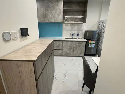 Beverly Solari, Vietnam Beverly Solari, Vietnam