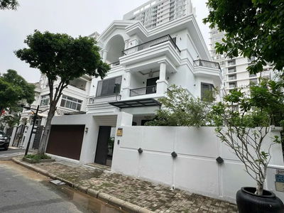 Housing in Nha Be, Vietnam Housing in Nha Be, Vietnam