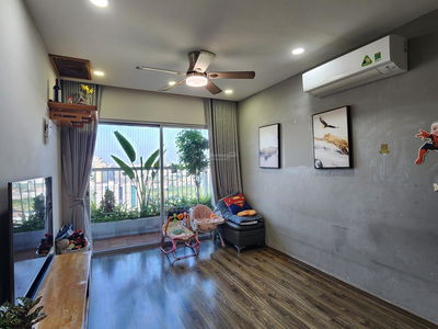 Seasons Avenue Seasons Avenue