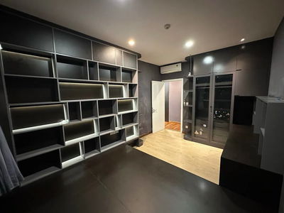 Diamond Island, Vietnam Diamond Island, Vietnam