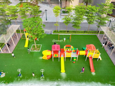 Udic Westlake, Vietnam Udic Westlake, Vietnam