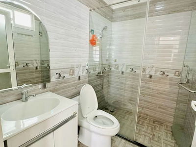 Gehäuse In Ho Chi Minh City, Vietnam  Gehäuse In Ho Chi Minh City, Vietnam