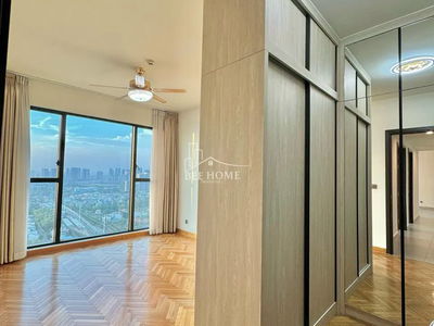 Happy in Vista, Vietnam Happy in Vista, Vietnam