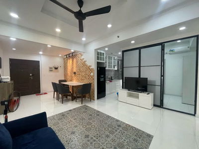 Scenic Valley, Vietnam  Scenic Valley, Vietnam