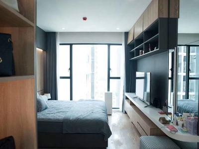 Happy In View, Vietnam  Happy In View, Vietnam