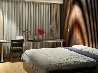 Happy in Vista, Vietnam  Happy in Vista, Vietnam