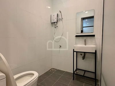 Gehäuse In Ho Chi Minh City, Vietnam  Gehäuse In Ho Chi Minh City, Vietnam