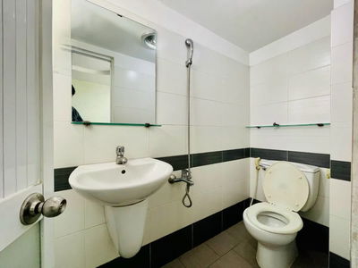 Gehäuse In Ho Chi Minh City, Vietnam  Gehäuse In Ho Chi Minh City, Vietnam