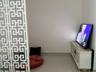 SaiGon Riverside, Vietnam  SaiGon Riverside, Vietnam