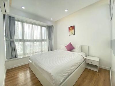 Scenic Valley, Vietnam  Scenic Valley, Vietnam