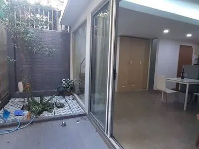 Gehäuse In Nha Be, Vietnam  Gehäuse In Nha Be, Vietnam