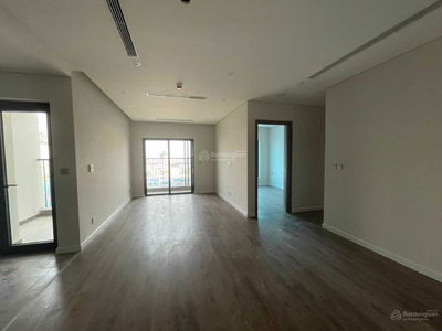 Hoang Thanh Pearl, Vietnam Hoang Thanh Pearl, Vietnam