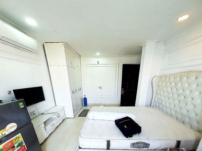 Housing in Ho Chi Minh City, Vietnam  Housing in Ho Chi Minh City, Vietnam